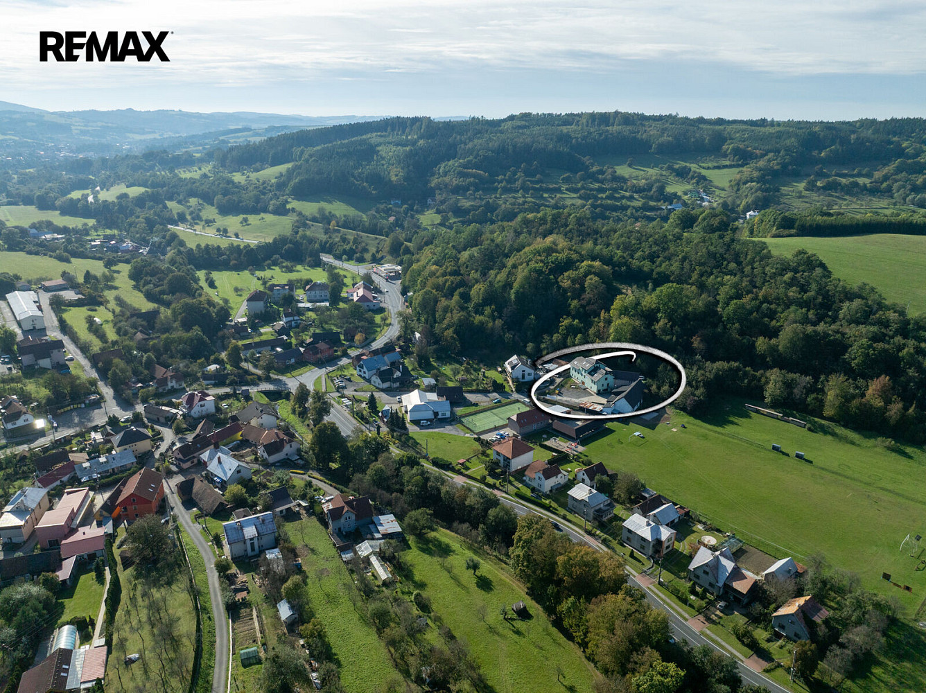 Prodej obchodních prostor 1 076 m² – fotografie 3