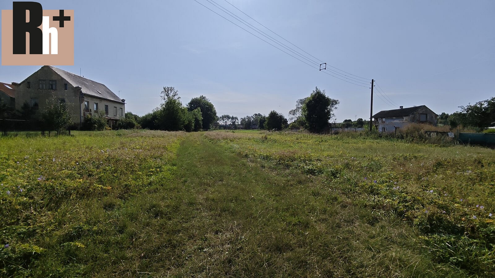 Prodej stavebního pozemku 3 947 m² – fotografie 2
