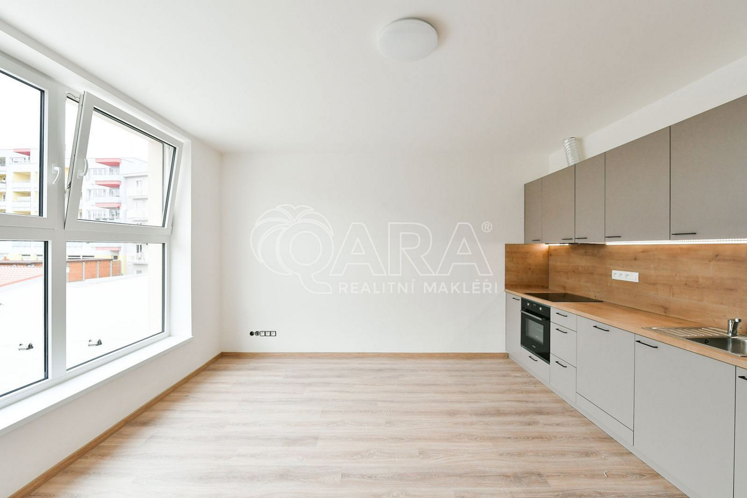 1 kambarių butas, 58 m²