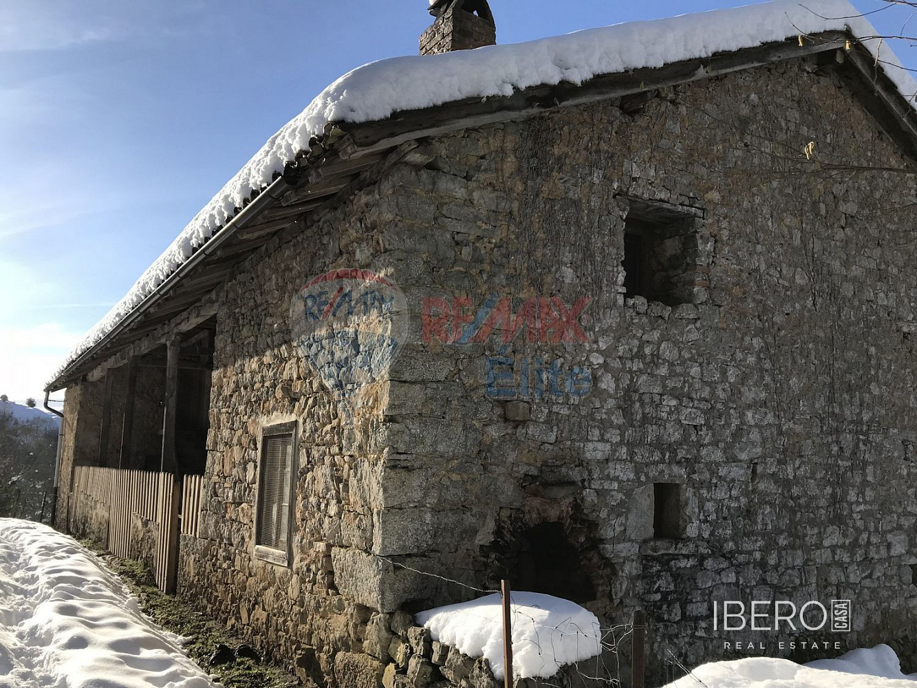 Prodej domu 224 m² s pozemkem 76 188 m²