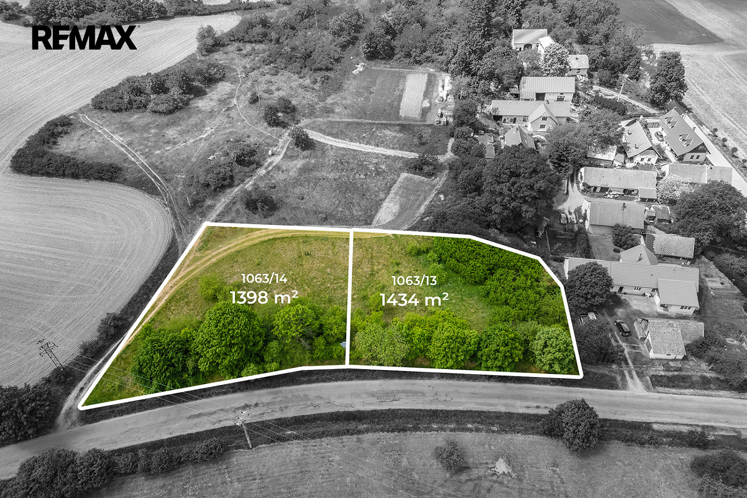 Prodej stavebního pozemku 1 398 m² — photo 2