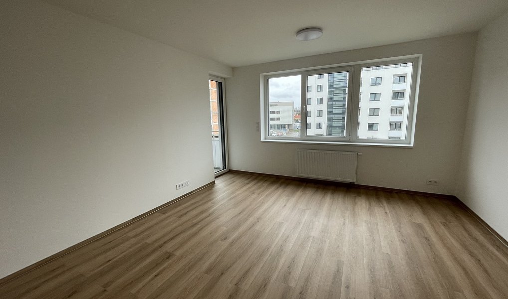 Pronájem bytu 2+kk 56 m², Brno – náhled fotky 3