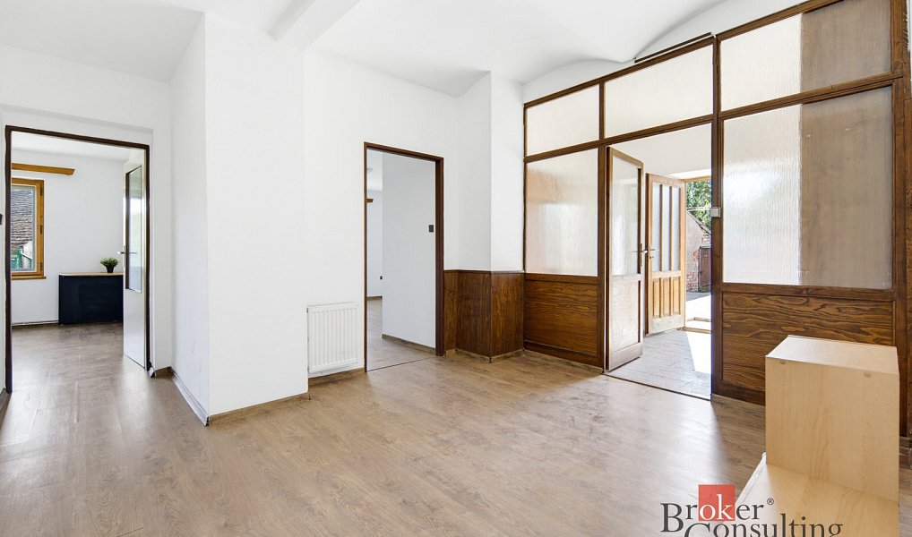 Prodej domu 148 m² s pozemkem 950 m², Grunta – náhled fotky 14
