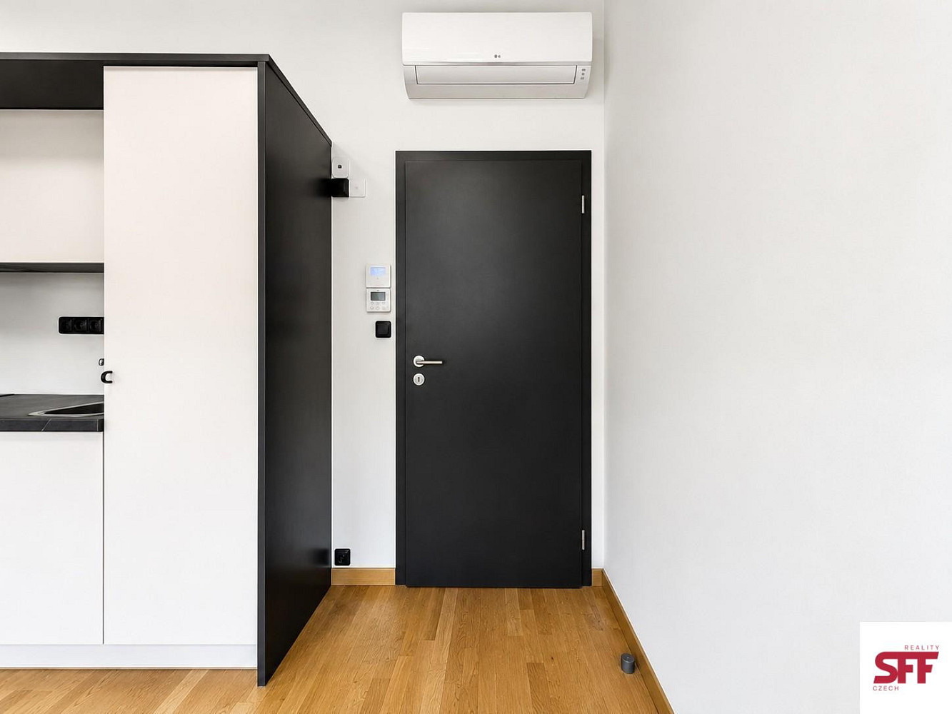 Pronájem bytu 1+kk 25 m² – pohled 6