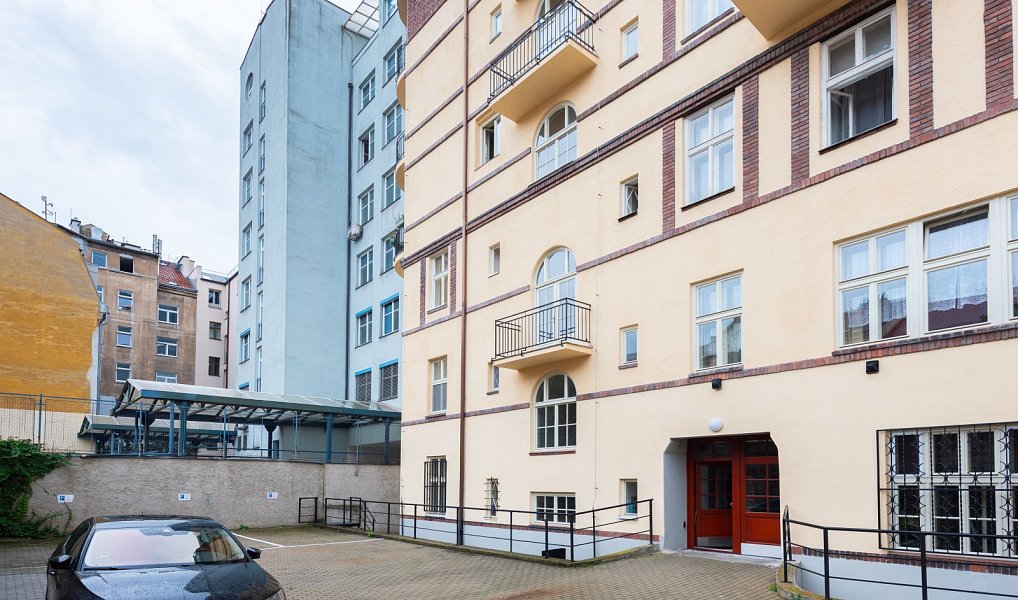 Prodej bytu 2+kk 45 m², Praha – náhled fotky 14