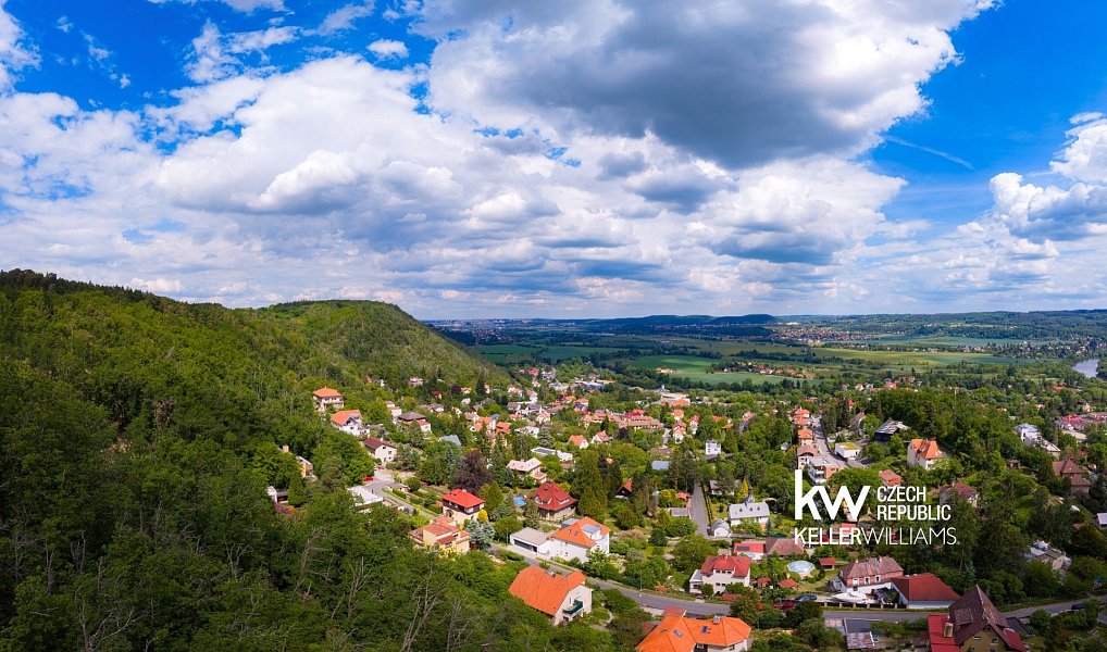 Prodej domu 281 m² s pozemkem 1 484 m², Černošice – náhled fotky 3