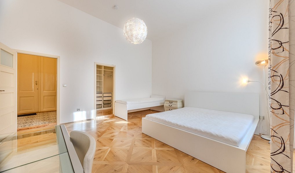 Prodej bytu 4+kk 127 m², Praha – náhled fotky 12