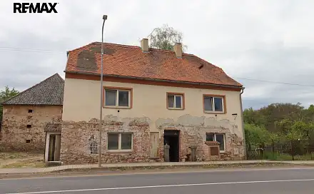 Prodej domu 550 m² s pozemkem 786 m², Podbořanská, Lubenec, okres Louny
