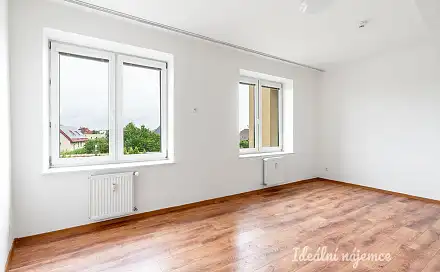 Pronájem bytu 1+kk 32 m²