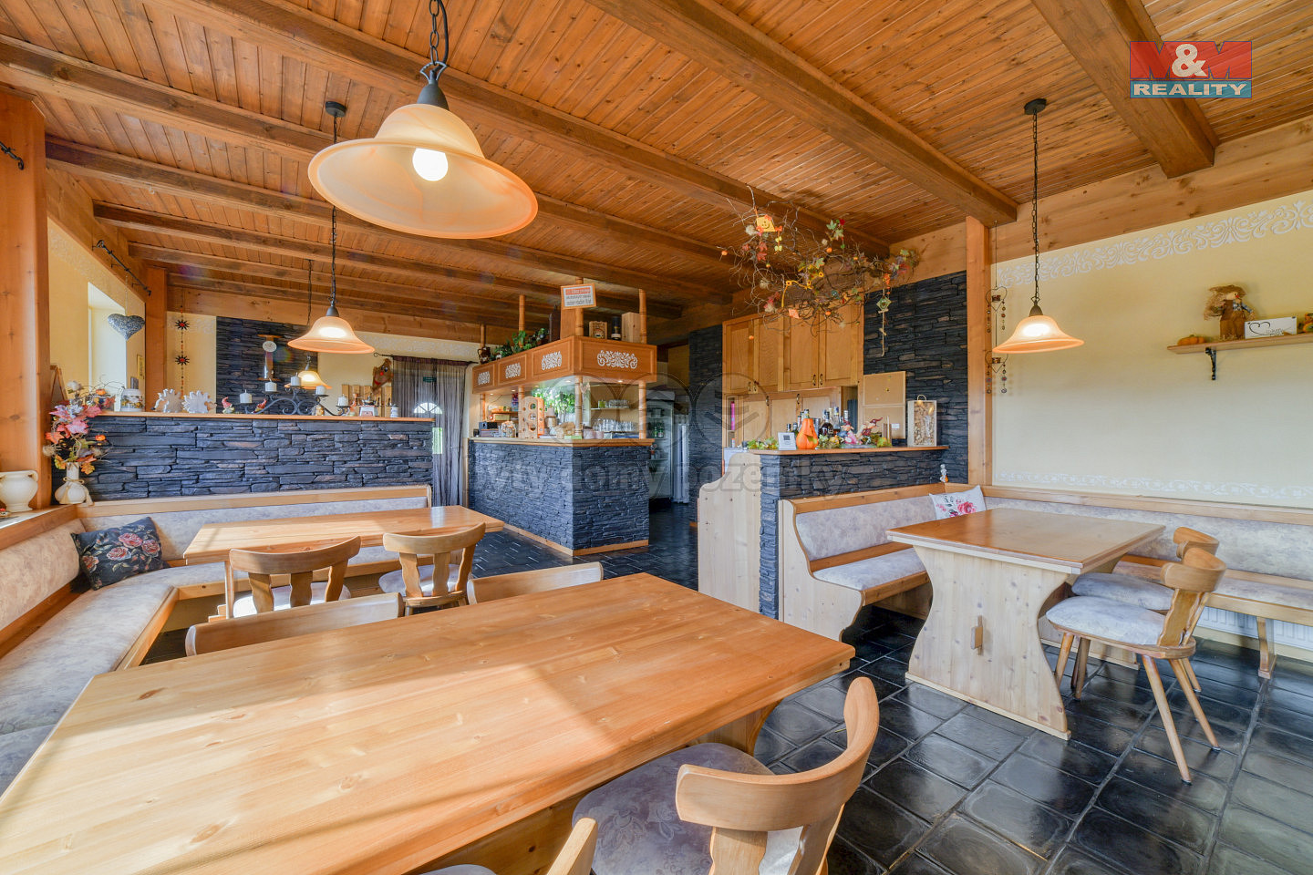 Prodej restaurace 132 m²