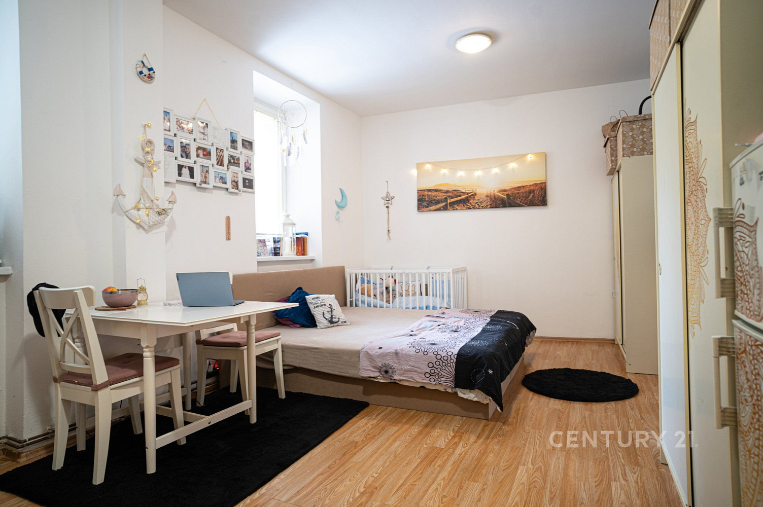 Pronájem bytu 1+kk 27 m² – fotografie 2