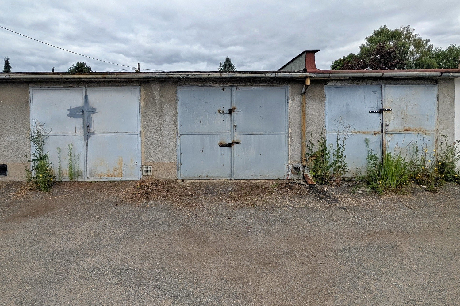Pronájem garáže 18 m2 s pozemkem 18 m2 — photo 3