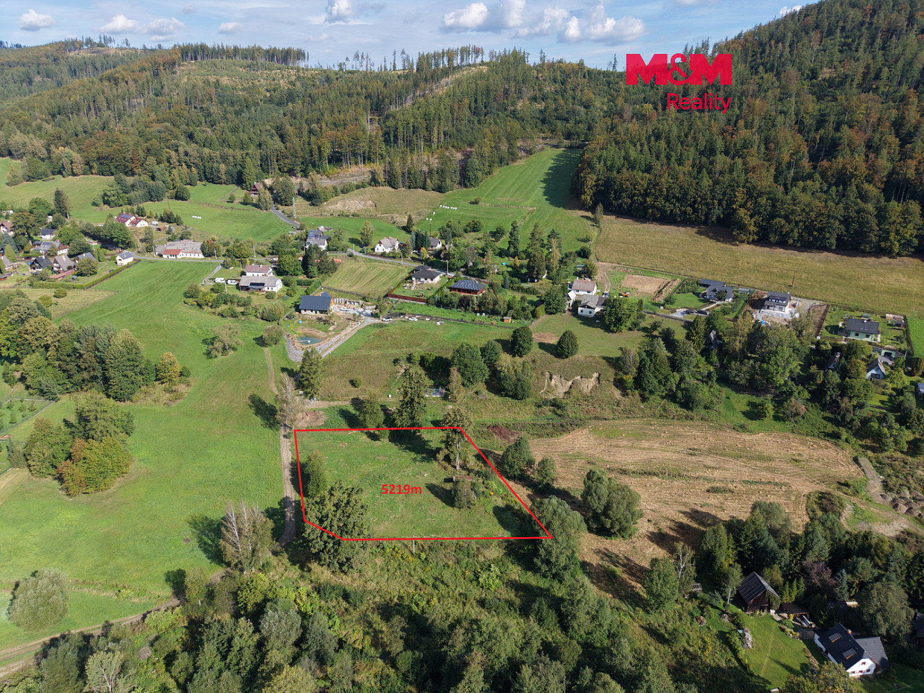 Prodej stavebního pozemku 5 219 m²