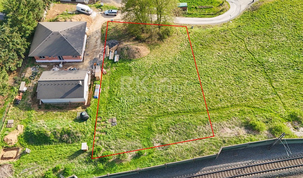 Prodej stavebního pozemku 1 375 m², Valy – náhled fotky 18