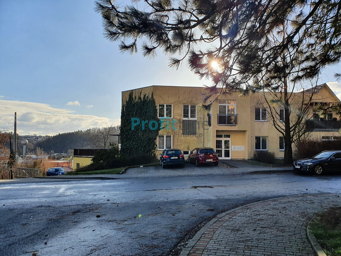 Pronájem bytu 3+kk 98 m²