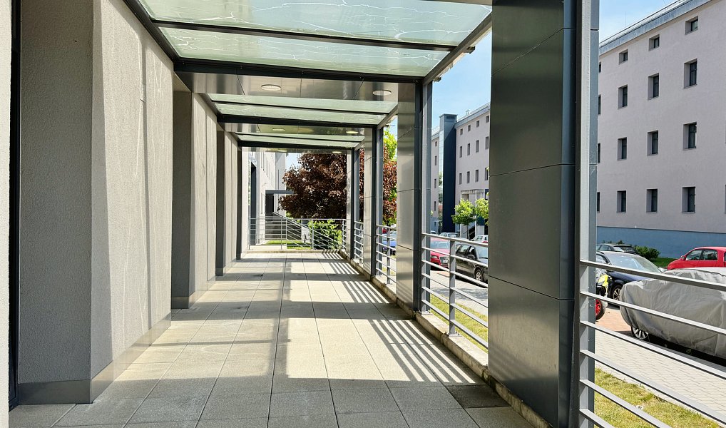 Pronájem restaurace 362 m², Písek – náhled fotky 8