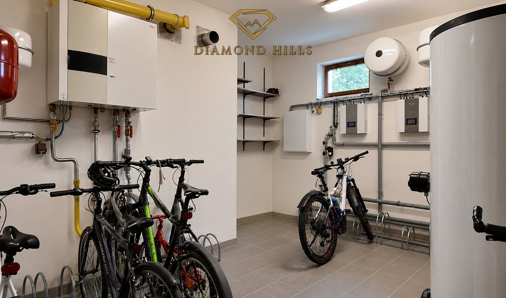 Prodej domu 518 m² s pozemkem 1 012 m², Mělník – náhled fotky 22