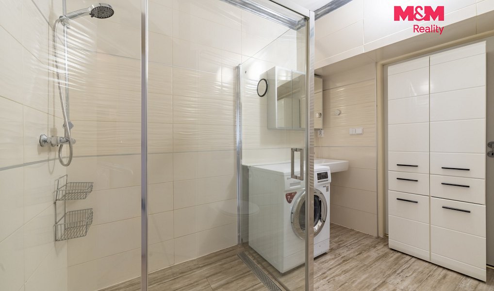Prodej nájemního domu, činžáku 340 m², Karlovy Vary – náhled fotky 11