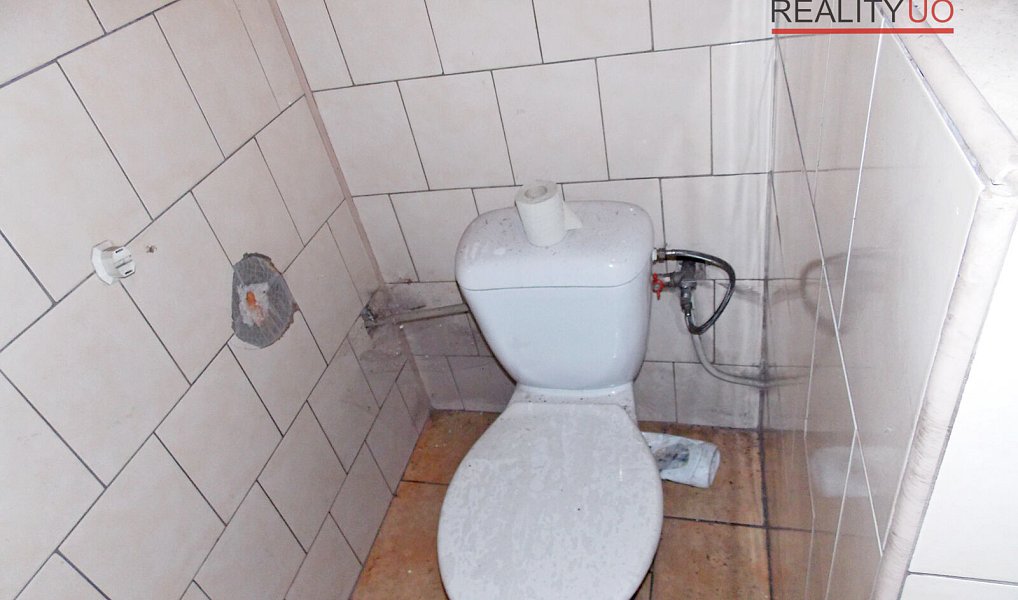 Prodej výrobních prostor 190 m², Ostrov – náhled fotky 13