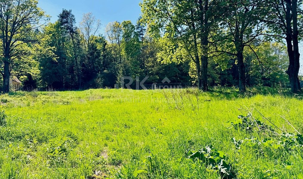 Prodej stavebního pozemku 3 100 m², Tři Sekery – náhled fotky 12