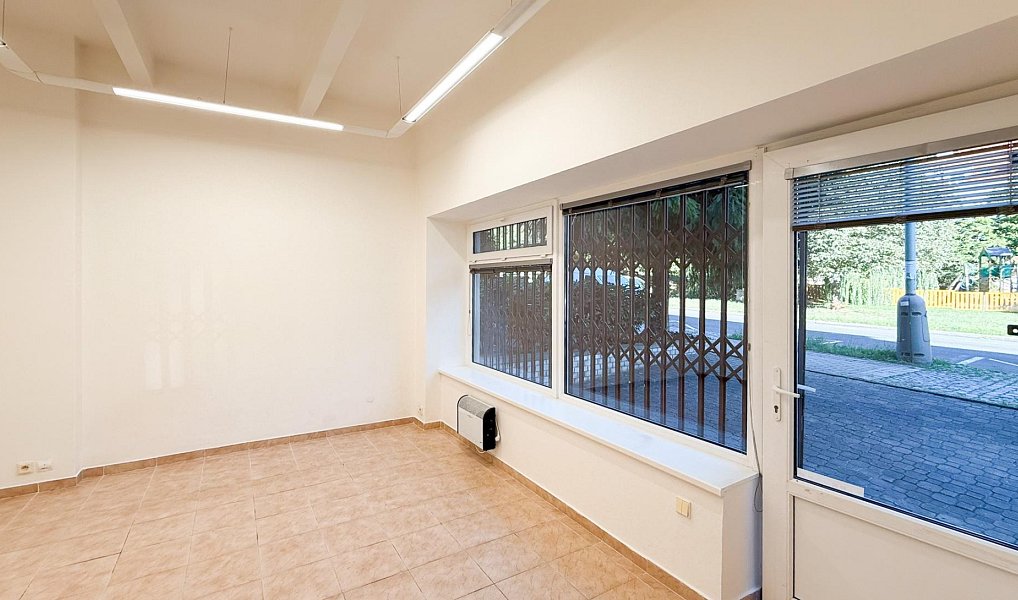 Pronájem obchodních prostor 25 m², Praha – náhled fotky 2