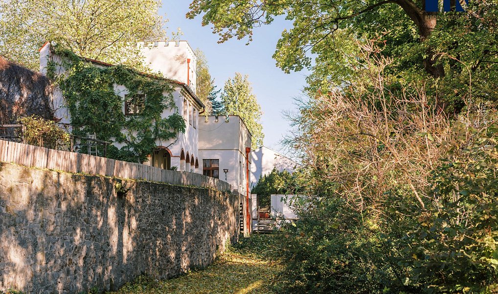 Prodej vily 200 m² s pozemkem 1 475 m², Jihlava – náhled fotky 6