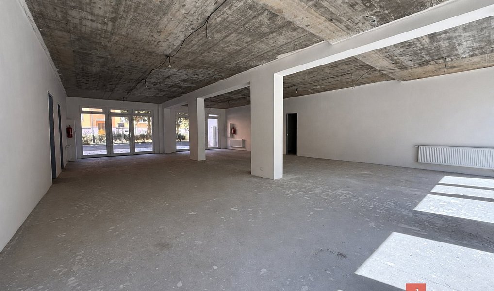 Prodej obchodních prostor 125 m², Nová Role – náhled fotky 6