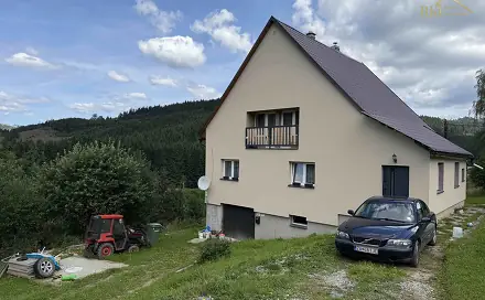 Prodej domu 230 m² s pozemkem 595 m², Klokočov, Slovensko