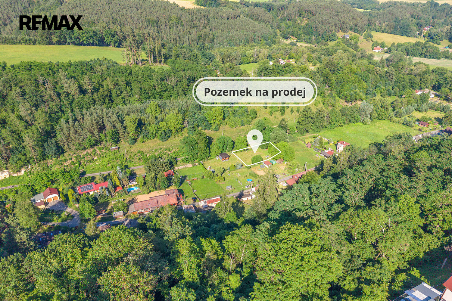 Prodej stavebního pozemku 847 m² – pohled 3