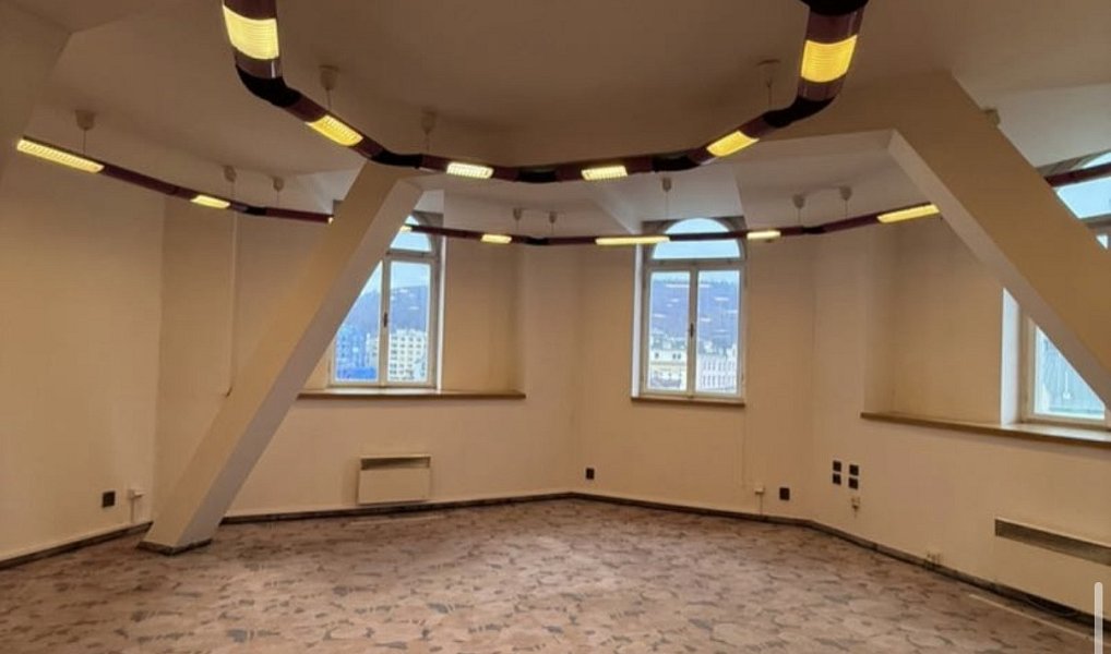 Pronájem kanceláře 30 m², Děčín – fotka 1 z 19