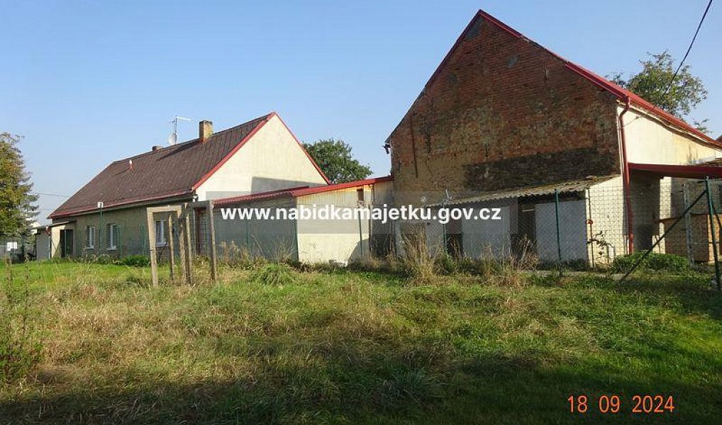 Prodej domu 113 m² s pozemkem 755 m², Černošín – náhled fotky 3