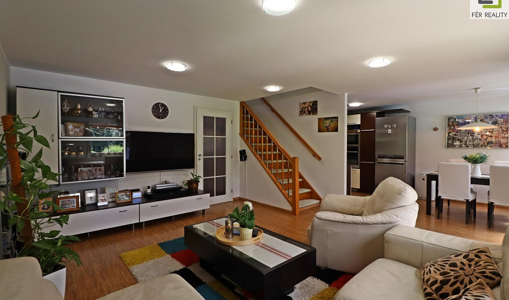 Prodej domu 137 m² s pozemkem 342 m², Roudnice nad Labem – náhled fotky 3