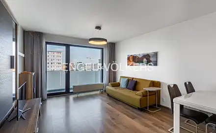 Pronájem bytu 2+kk 59 m², Nekvasilova, Praha 8 - Karlín
