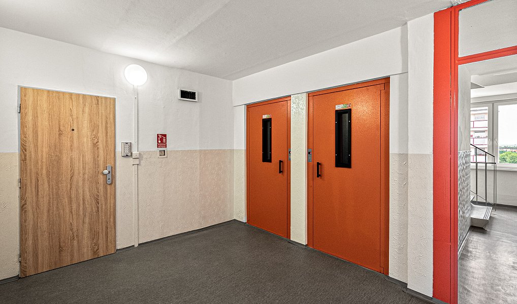 Prodej bytu 2+kk 43 m², Kolín – náhled fotky 20