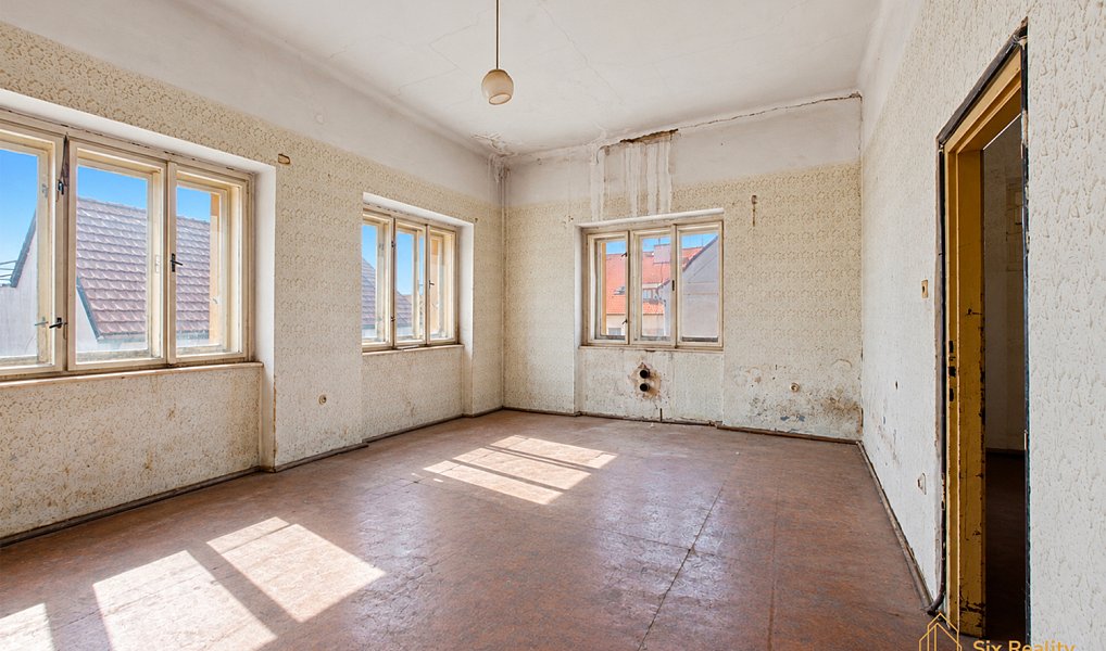 Prodej ubytovacího objektu 663 m², Rakovník – náhled fotky 25