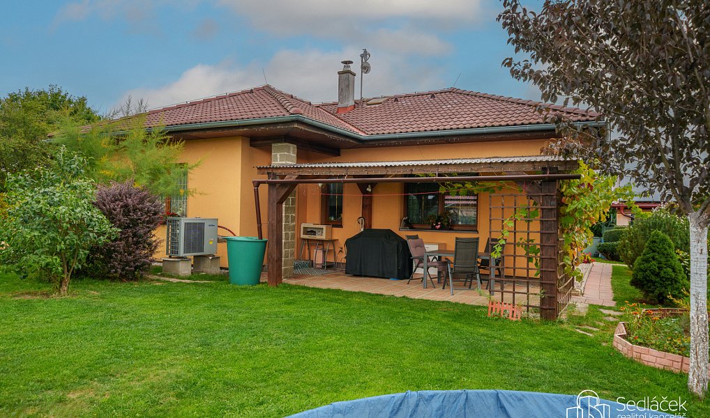 Prodej domu 100 m² s pozemkem 1 272 m², Nové Sedlo – náhled fotky 5