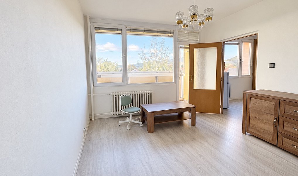 Pronájem bytu 2+1 51 m², Lovosice – náhled fotky 2