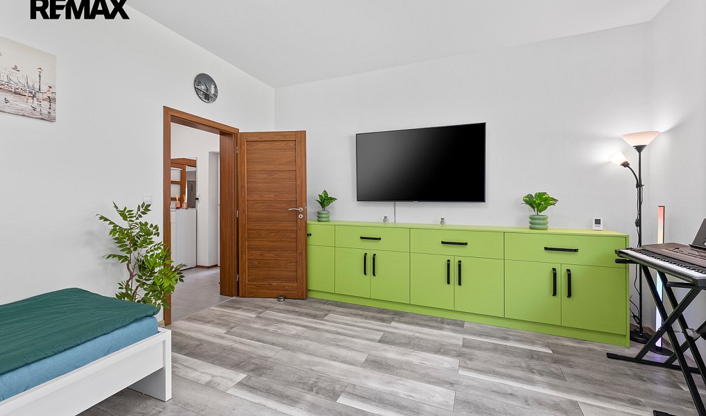 Prodej domu 171 m² s pozemkem 1 730 m², Žďár – náhled fotky 28
