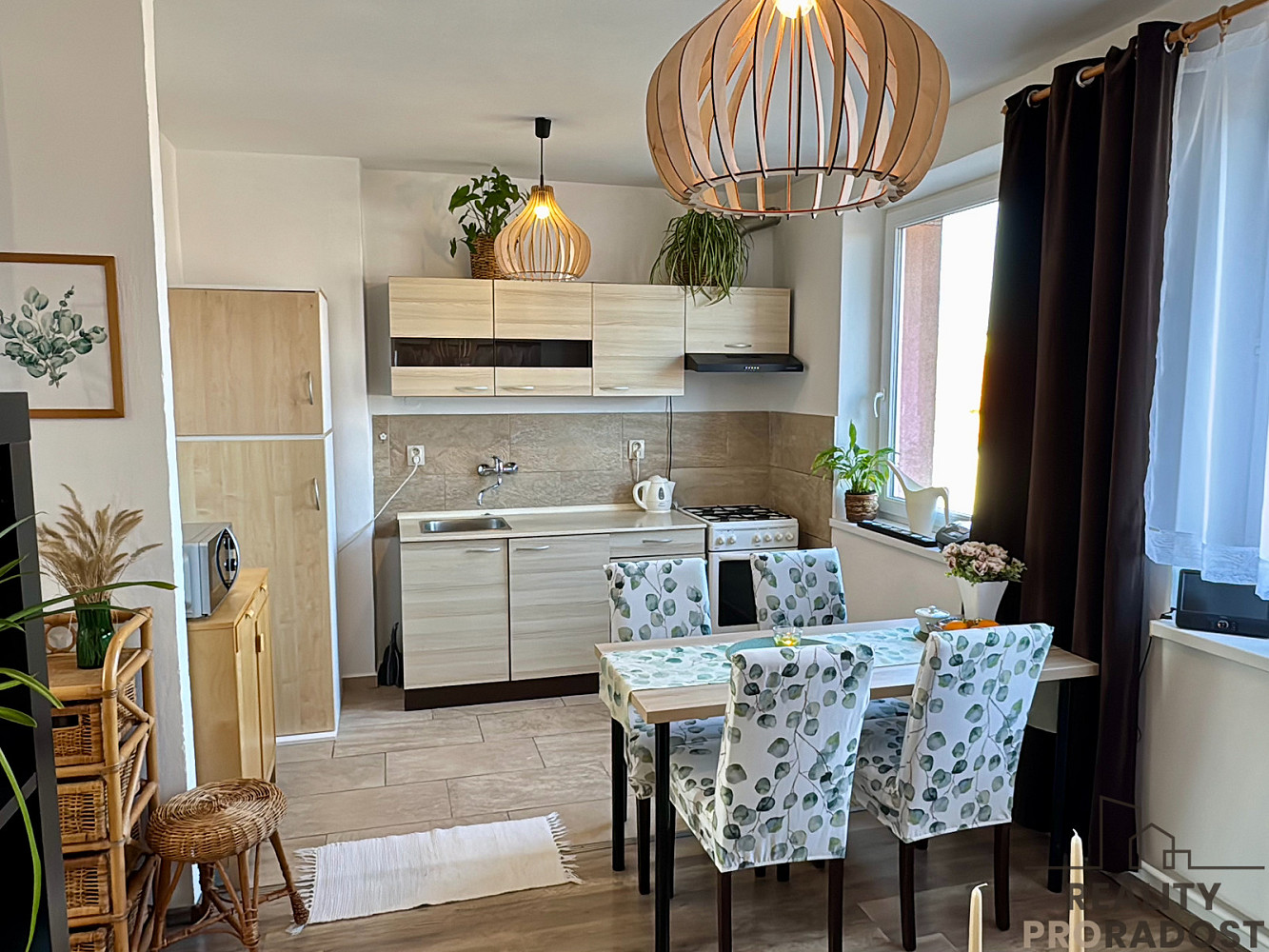 Pronájem bytu 3+kk 59 m² – fotografie 2