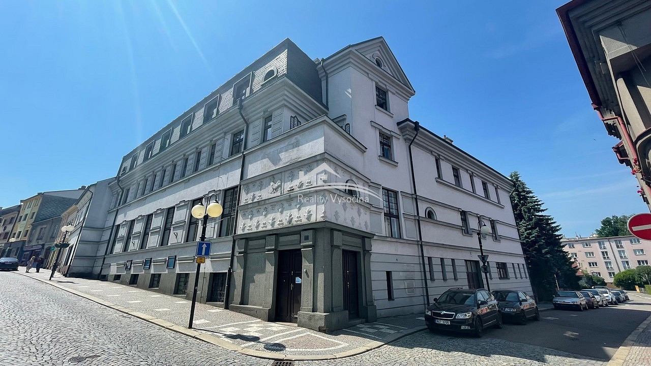 Prodej komerčního objektu (jiného typu) 305 m²