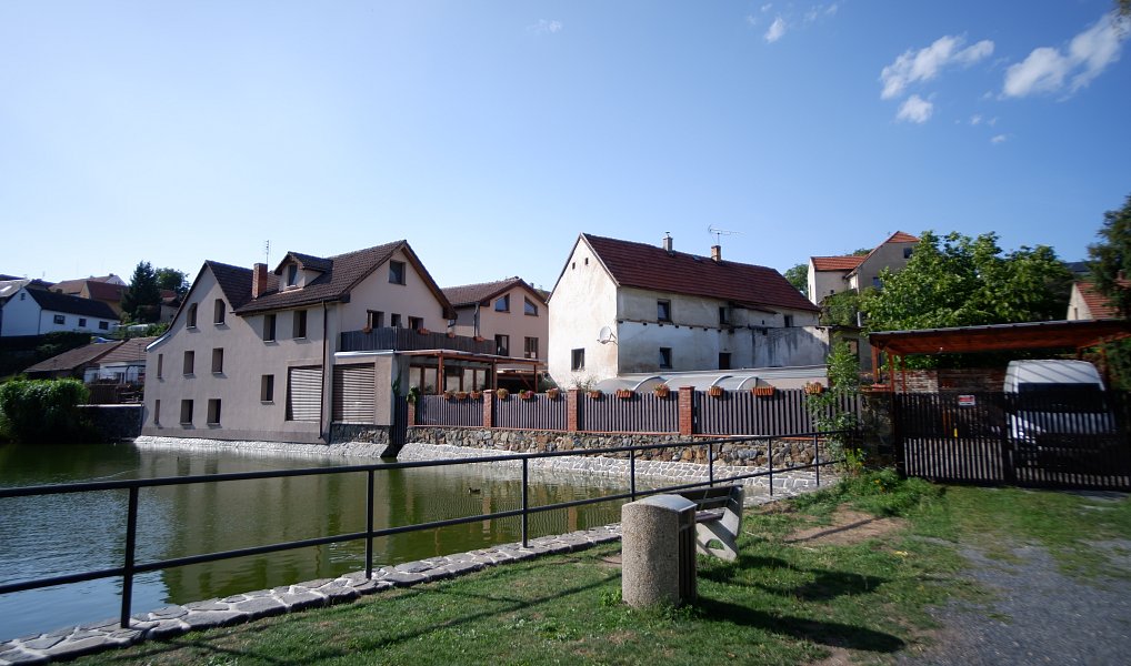 Prodej domu 122 m² s pozemkem 458 m², Holubice – náhled fotky 16