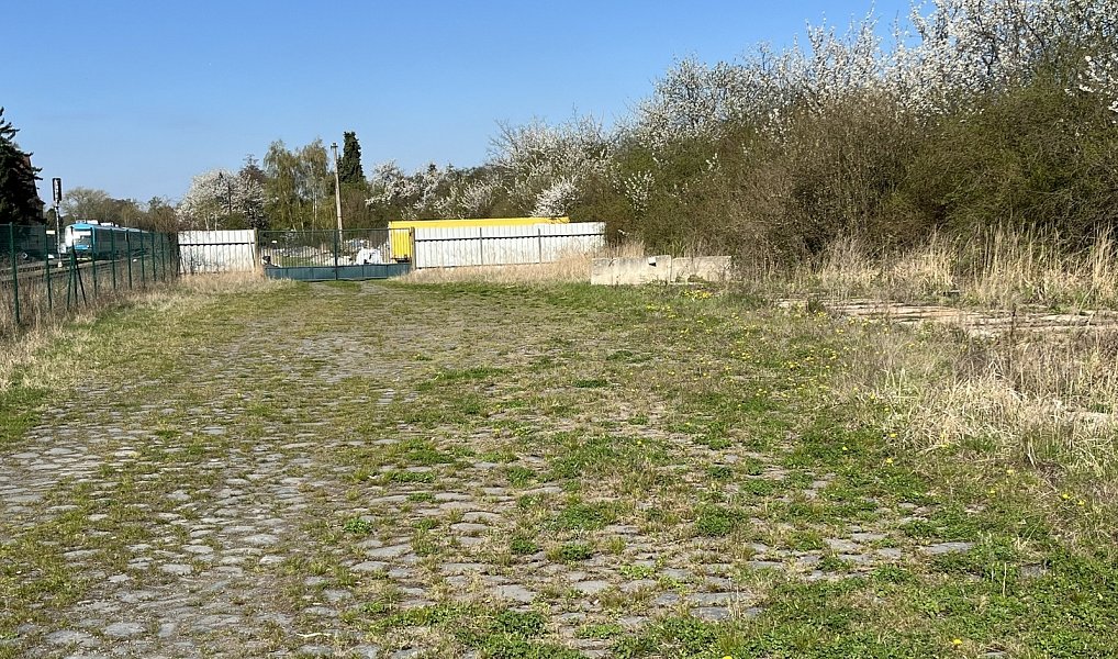 Prodej komerčního pozemku 6 120 m², Stochov – náhled fotky 15