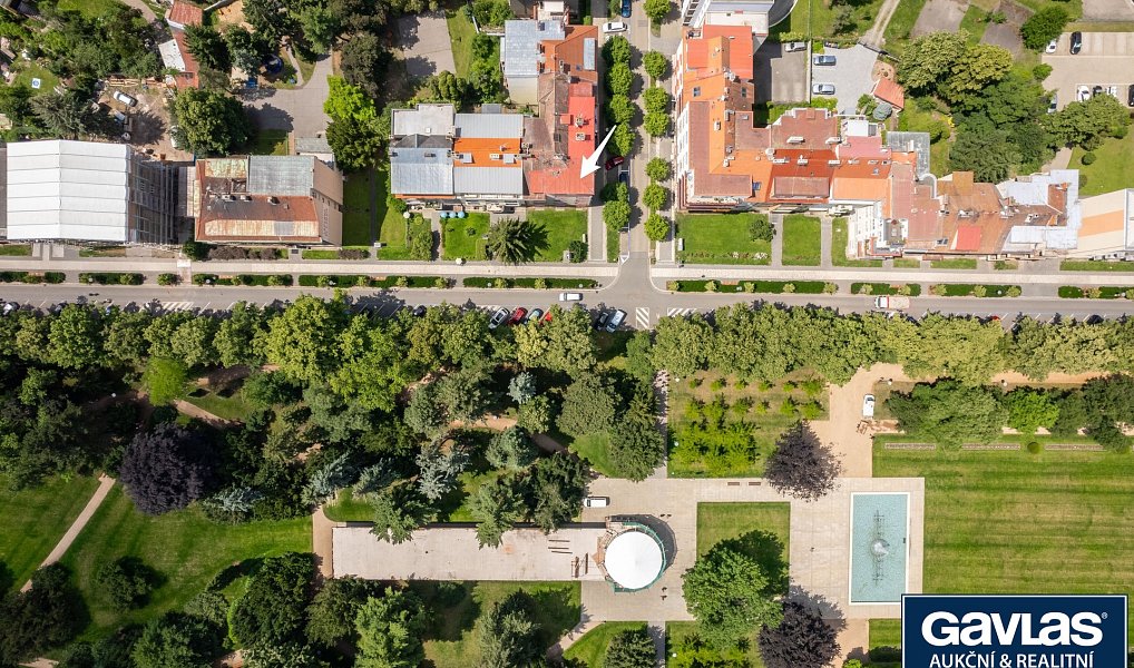 Prodej nájemního domu, činžáku 1 301 m², Poděbrady – náhled fotky 3