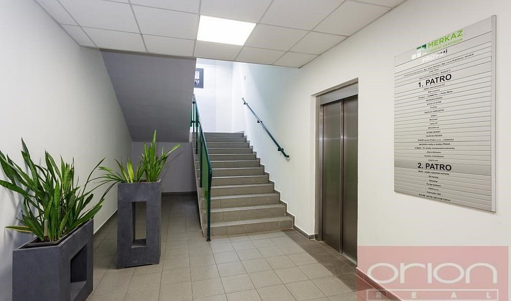 Pronájem kanceláře 38 m², Praha – náhled fotky 2