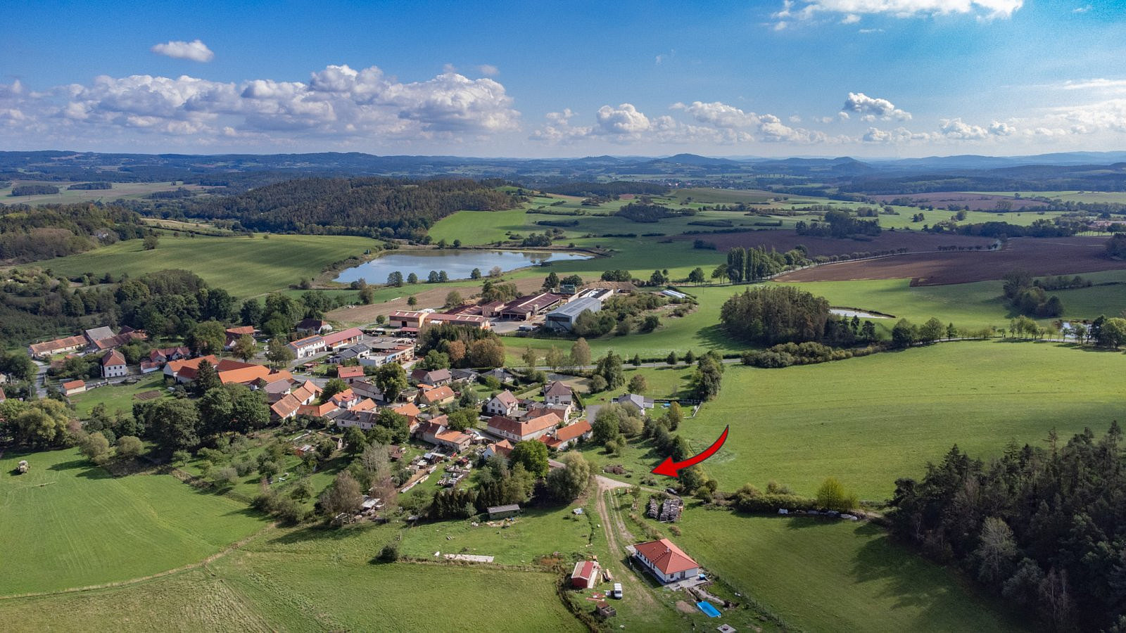 Prodej stavebního pozemku 992 m²