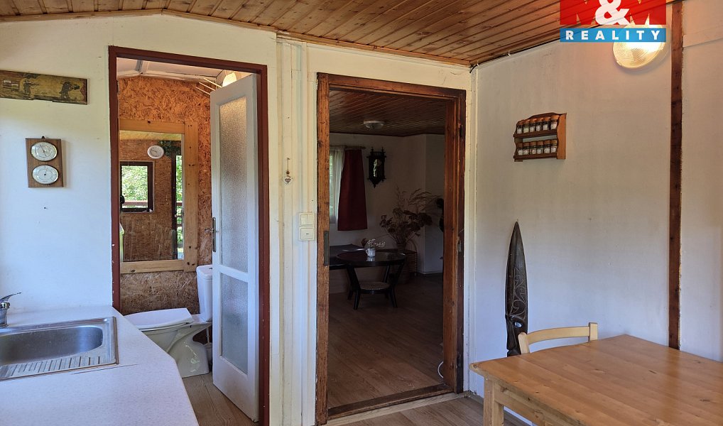Prodej chaty/chalupy 77 m² s pozemkem 915 m², Líšťany – náhled fotky 9