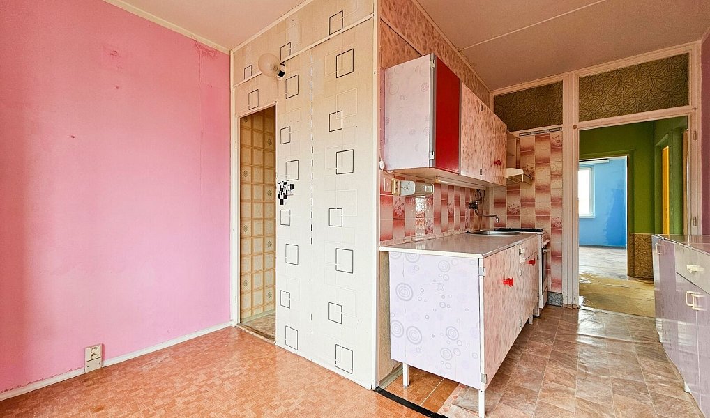 Prodej bytu 3+1 77 m², Chomutov – náhled fotky 3