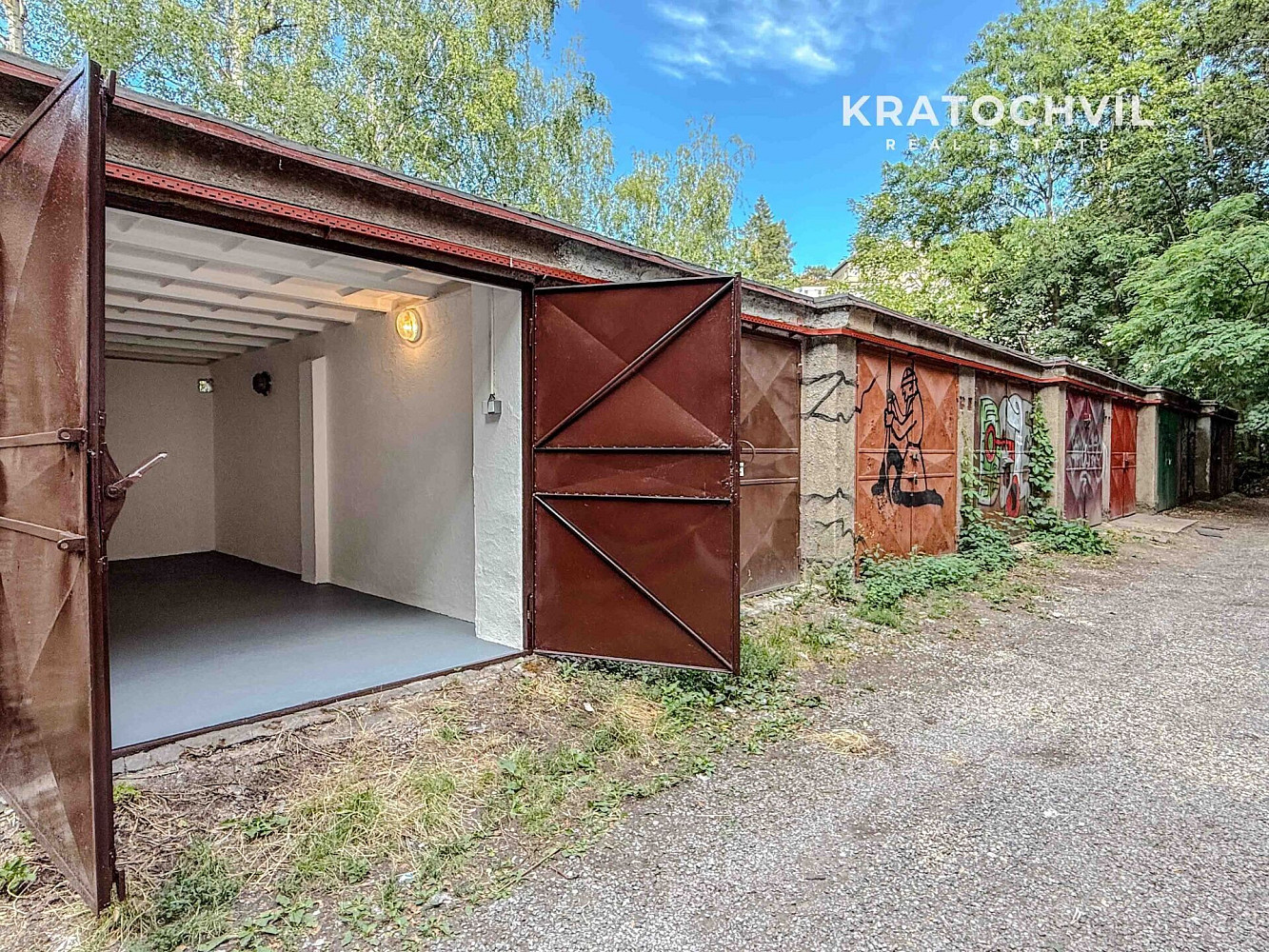 Prodej samostatné garáže 15 m² Praha 5, Smíchov, ulice U Blaženky – další