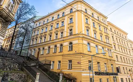 Pronájem bytu 3+kk 74 m², U Zvonařky, Praha 2 - Vinohrady