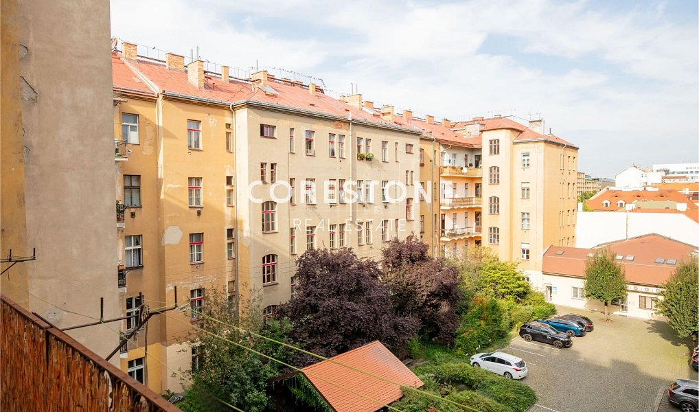 Prodej bytu 3+1 95 m², Praha – náhled fotky 3